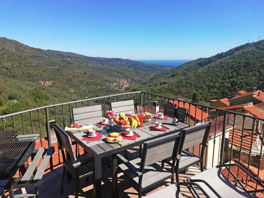 Immagine terrazza Il Mulino a Vento: BBQ, ombrellone, mare